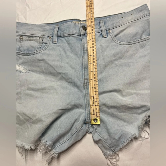 Madewell The '90s Mid-Length Jean Short in Pearlman Wash 31 new without tags - Picture 8 of 14